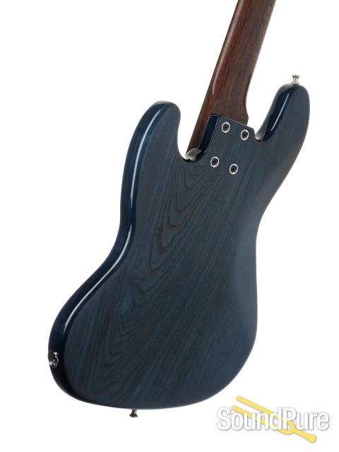 Roscoe V Classic 5-String Electric Bass #0204C - Used — image 3