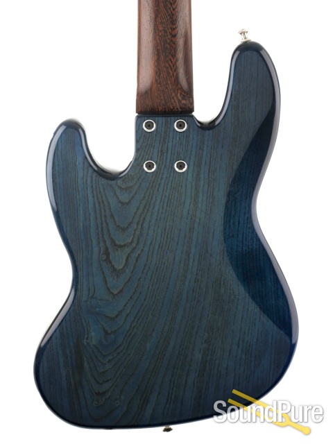 Roscoe V Classic 5-String Electric Bass #0204C - Used — image 4