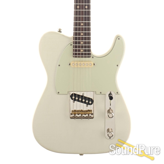Anderson T Icon Olympic White In Distress #11-09-19P - Used — image 1
