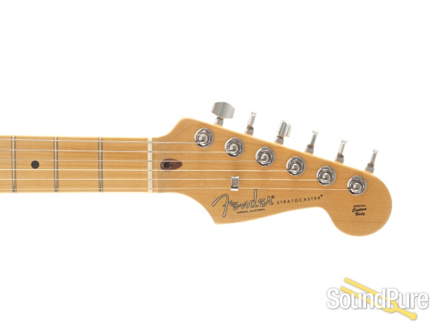 Fender Am Pro II Olympic White Strat #US210105908 - Used — image 4