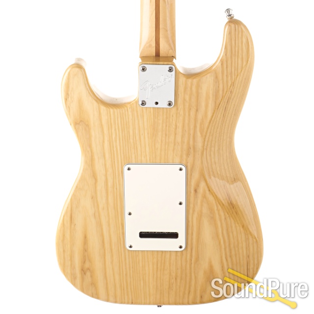Fender '91 Deluxe Strat Plus Guitar #N1005918 - Used — image 5