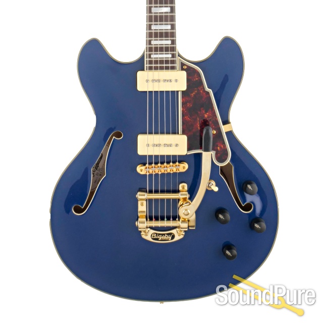 D'angelico EX DC Electric Guitar #W1709359 - Used — image 1