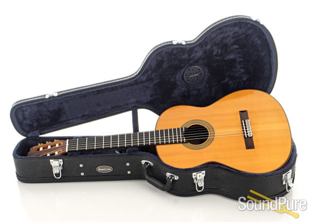 M Tezanos-Perez '96 Maestro Nylon String Guitar - Used — image 6