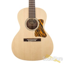 Collings C10-35 Maple Back & Sides Acoustic Guitar #33890 Collings C10-35 Maple Back & Sides Acoustic Guitar #33890