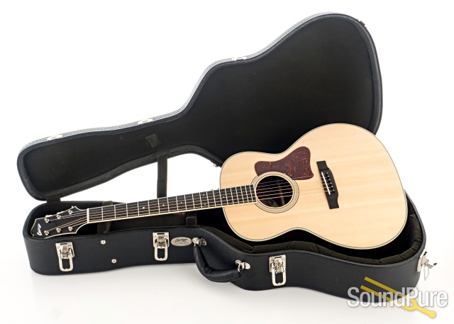 Collings C100 Deluxe Old Growth Sitka Acoustic Guitar #34061 — image 5