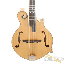 Bourgeois M5-F Aged Tone F-Style Mandolin #M2309060 Bourgeois M5-F Aged Tone F-Style Mandolin #M2309060