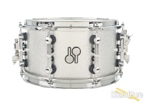 Sonor 7x13 SQ2 Medium Maple Snare Drum- Silver Sparkle Sonor 7x13 SQ2 Medium Maple Snare Drum- Silver Sparkle