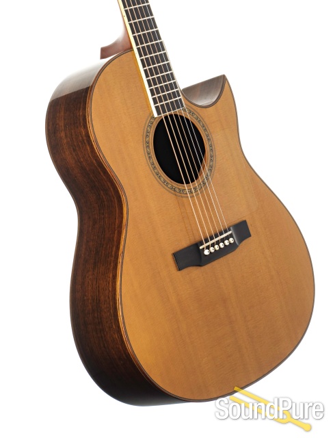 Larrivee C-09 Acoustic Guitar #091483* - Used — image 2