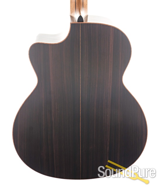 Lowden O-35c Cedar/Rosewood Acoustic Guitar  #27575 — image 4
