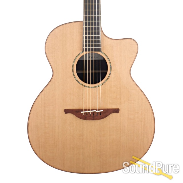 Lowden O-35c Cedar/Rosewood Acoustic Guitar  #27575 — image 1