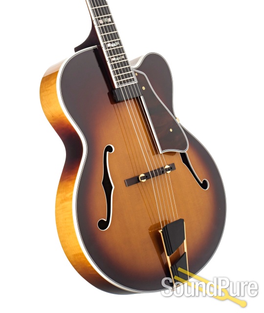 Campellone Deluxe 17" Archtop Guitar #5220618 - Used — image 2