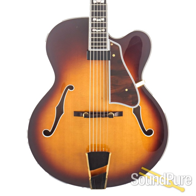 Campellone Deluxe 17" Archtop Guitar #5220618 - Used — image 1
