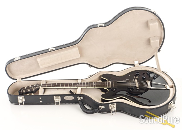 Collings I-30 LC Black Semi-Hollow Guitar #21481 - Used — image 4