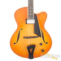Comins GCS-16-1 Tangerine Burst Archtop Guitar #118235 Comins GCS-16-1 Tangerine Burst Archtop Guitar #118235