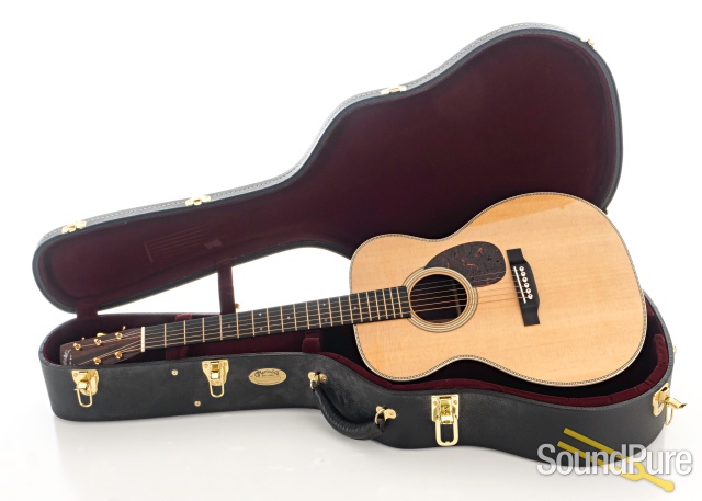 Martin OM-28 Modern Deluxe Acoustic Guitar #2339693 - Used — image 4