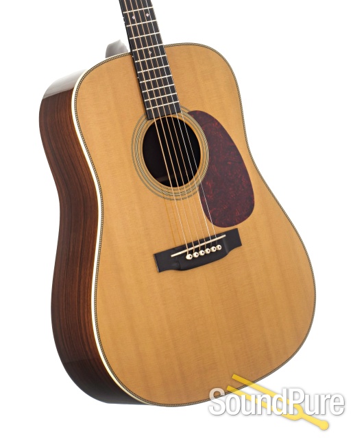 Martin HD-28V Acoustic Guitar #707740 - Used — image 2