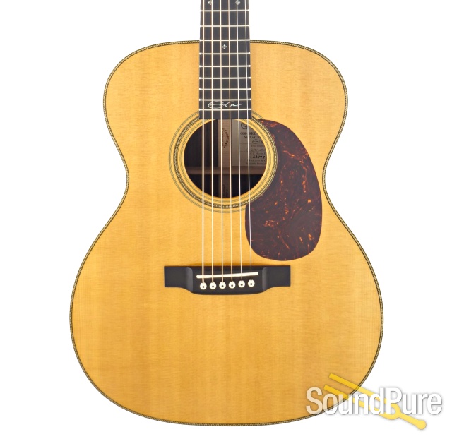 Martin 000-28 EC Acoustic Guitar #2367916 23777 - Used — image 1