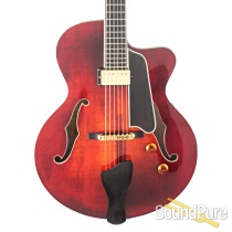Eastman AR805CE Archtop Guitar #L2000532 - Used