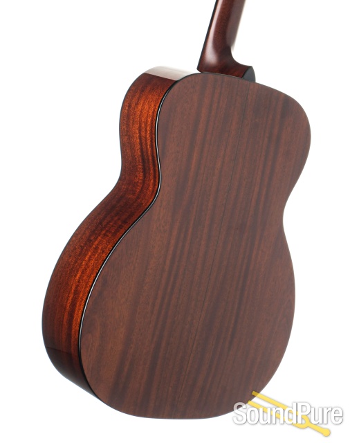 Bourgeois Touchstone OM Country Boy Guitar #T2401100 — image 3