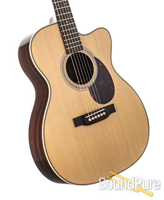 Martin OM-28 Cutaway Custom Acoustic Guitar #2117901 - Used — image 3