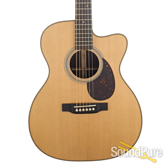 Martin OM-28 Cutaway Custom Acoustic Guitar #2117901 - Used — image 1