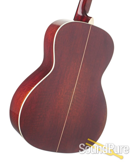 Eastman E10OOSS/V Adirondack/Mahogany Acoustic #M2350468 — image 3