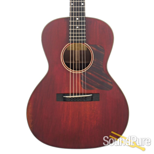 Eastman E10OOSS/V Adirondack/Mahogany Acoustic #M2350468 — image 1