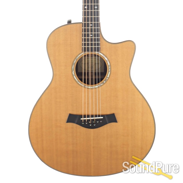 Taylor Baritone 8 String Acoustic Guitar #1103020120 - Used — image 1