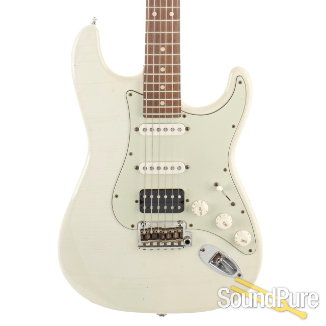 Suhr Classic S Antique Olympic White Guitar #23337 - Used — image 1