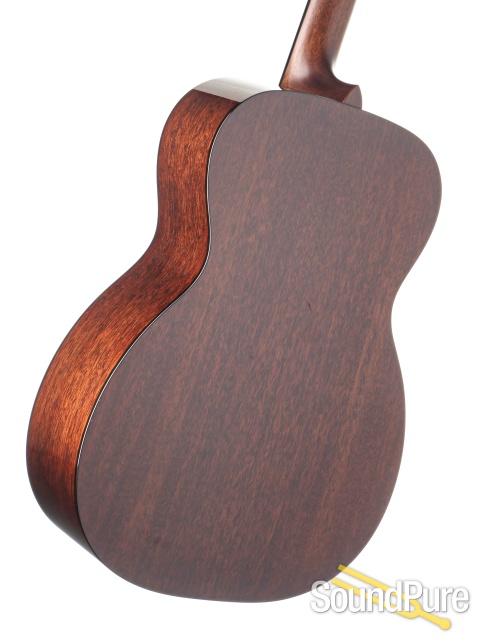 Bourgeois Country Boy OOO/HS AT Acoustic Guitar  #10504 — image 3