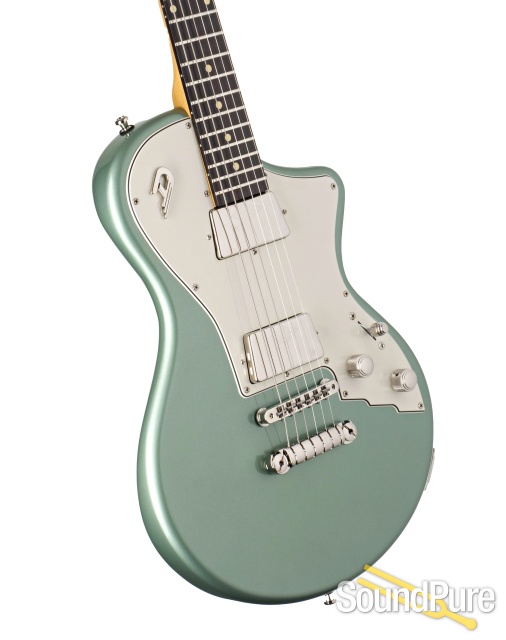 Duesenberg Julietta Catalina Harbor Green Guitar #242183 — image 2