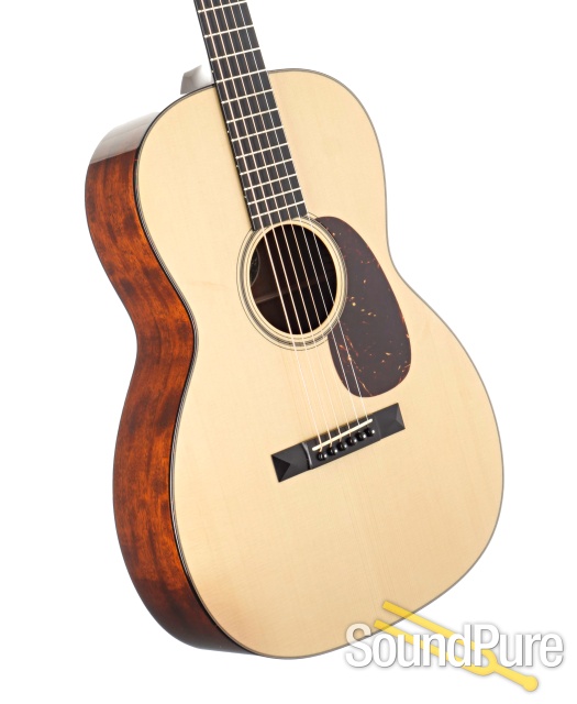 Collings 0001G Quilted Mahogany Guitar #16492 - Used — image 2