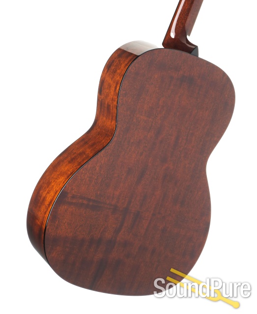 Collings 0001G Quilted Mahogany Guitar #16492 - Used — image 3