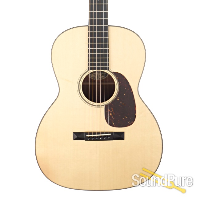 Collings 0001G Quilted Mahogany Guitar #16492 - Used — image 1
