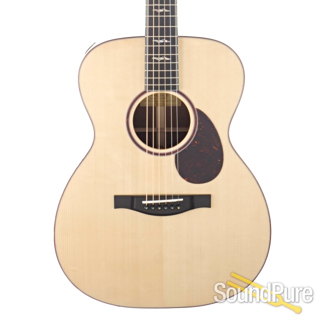 Eastman L-OM-QS Acoustic Guitar #M2403626 — image 1