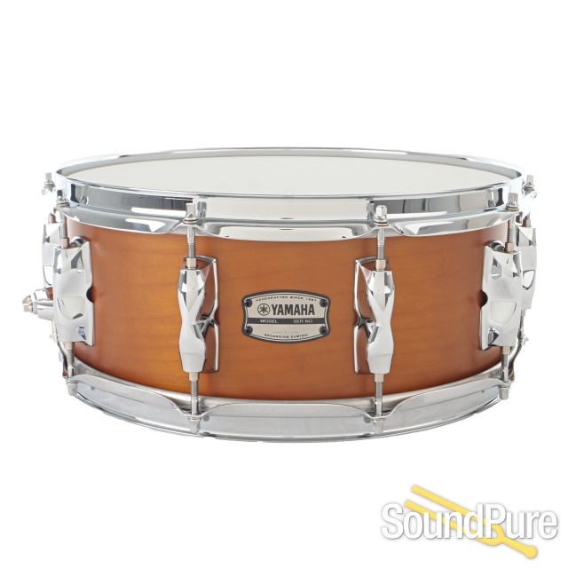 Yamaha Real Wood 14x5.5 Recording Custom Snare Drum — image 1
