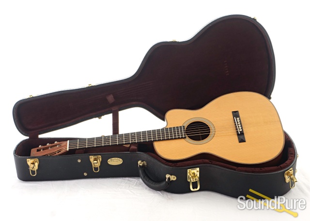 Martin 00-12 Custom Addy/Honduran Guitar #1832831 - Used — image 5