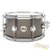 DW VD 7x13 Snare Drum Satin Black Brass w/ Chrome Hardware DW VD 7x13 Snare Drum Satin Black Brass w/ Chrome Hardware