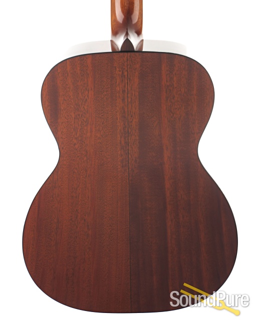 Bourgeois OM Custom Sitka/Mahogany Guitar #3321 - Used — image 4