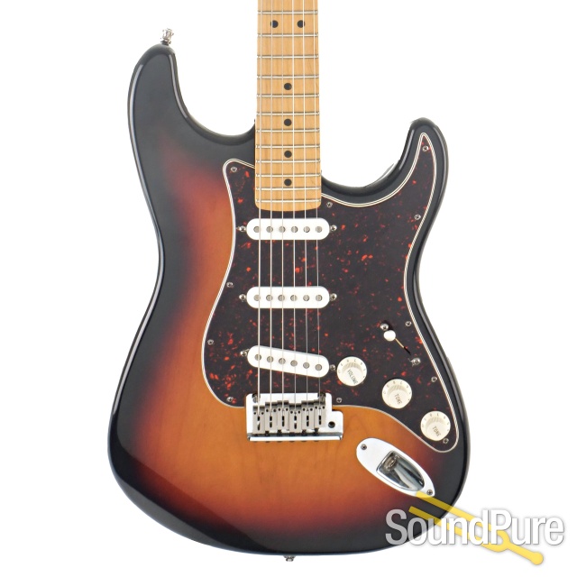 Fender American Std Stratocaster Guitar #N7327228 - Used — image 1