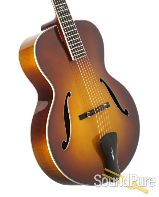 Eastman AR805-GB Archtop Guitar #L2400118 — image 2