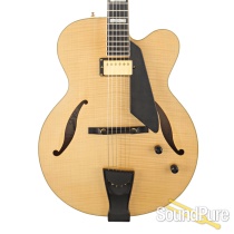 D'Aquisto Jazz Line Archtop Guitar #09081020 - Used D'Aquisto Jazz Line Archtop Guitar #09081020 - Used