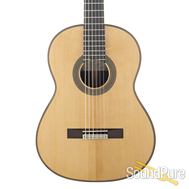 Teodoro Perez Concerto Classical Guitar #1307 - Used — image 1