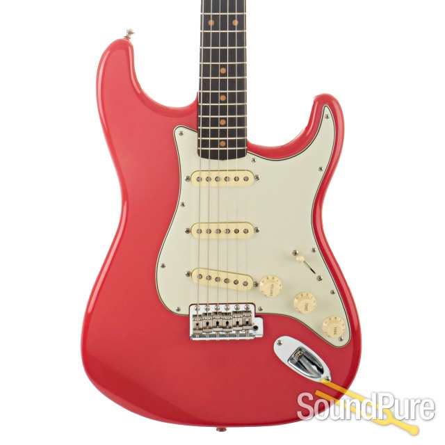 Fender American Vintage 1961 Strat #V2322142 - Used — image 1