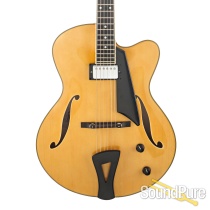 Comins GCS-16-1 Vintage Blonde Archtop Guitar #118254 Comins GCS-16-1 Vintage Blonde Archtop Guitar #118254