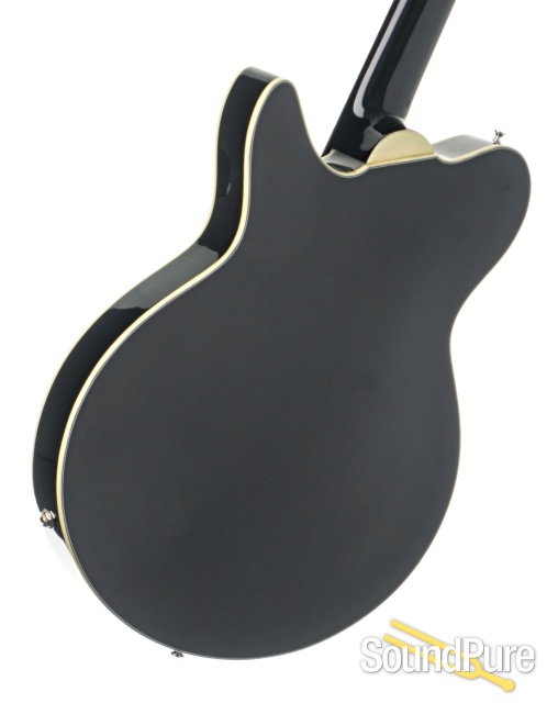 Eastman Romeo NYC Semi-Hollow Guitar #P2302022 - Used — image 3