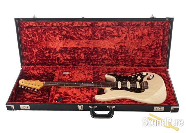 Tuttle 60s S Electric Guitar #113 Mary Kaye White - Used — image 3
