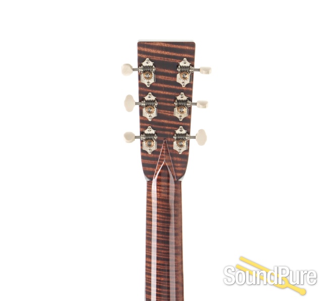 Bourgeois Custom Small Jumbo Acoustic Guitar #6557 - Used — image 5