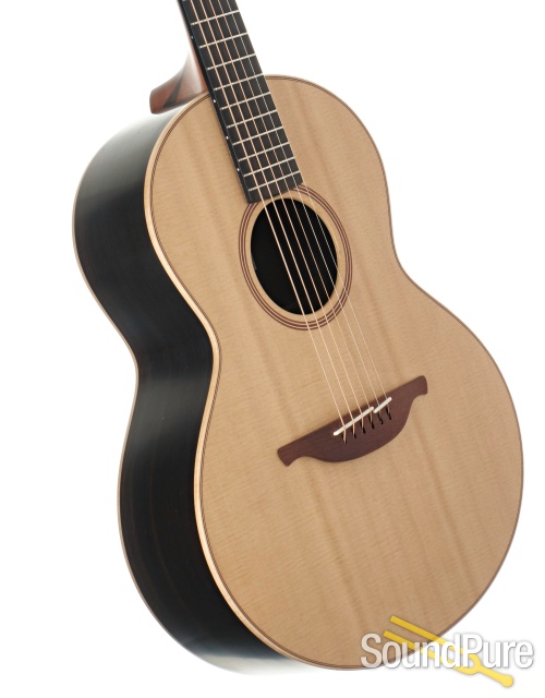 Lowden S-32 Acoustic Guitar #25795 - Used — image 2