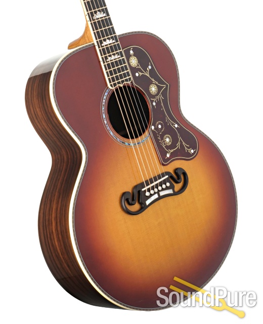Gibson SJ-200 Deluxe Acoustic Guitar #20192082 - Used — image 2